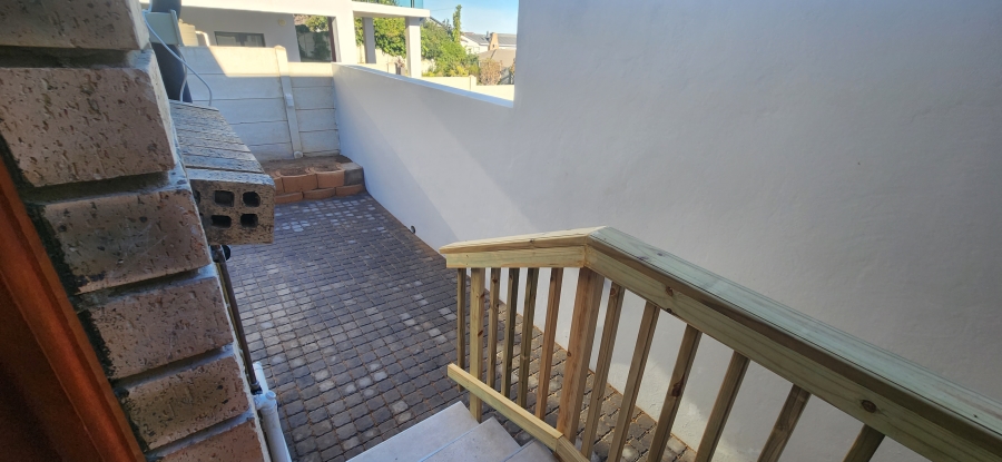 3 Bedroom Property for Sale in Dana Bay Western Cape